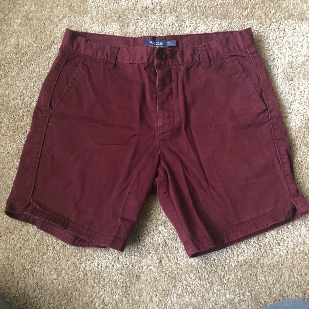 maroon top man shorts!
